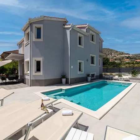 Villa Ban Trogir Exterior photo