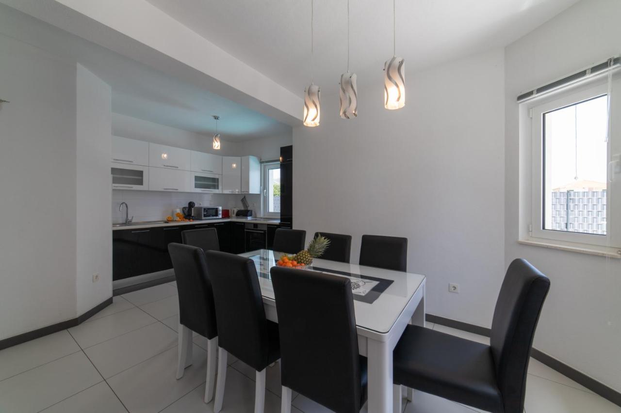 Ban Apartment Trogir