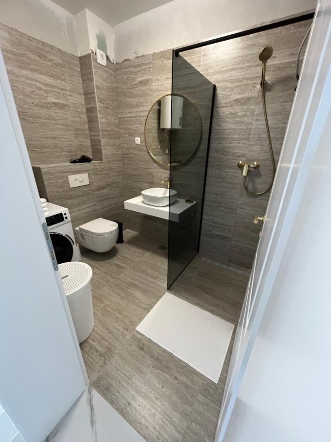 Ban Apartman *