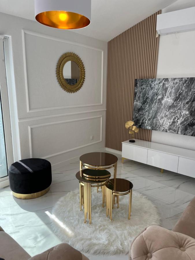 Apartment Ban